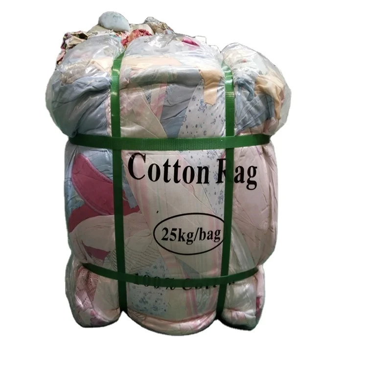 Фабрика продает тряпки без молнии для текстильных отходов использованные тёмные разноцветные футболок