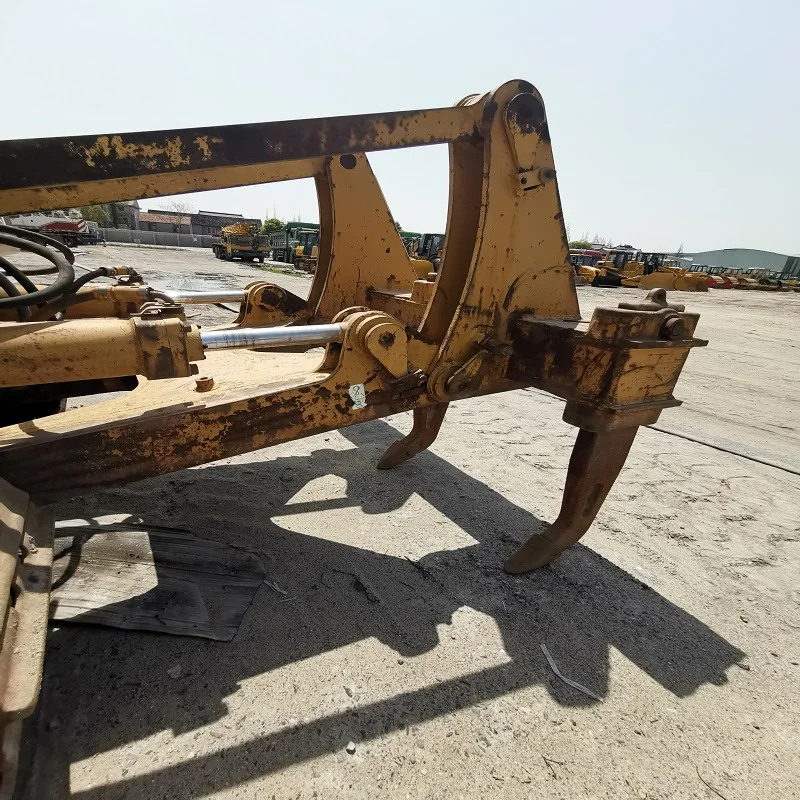 Original Japan caterpillar d7r dozer/Used caterpillar D7R Bulldozer /CAT D6 D7 D8 crawler bulldozer for sale