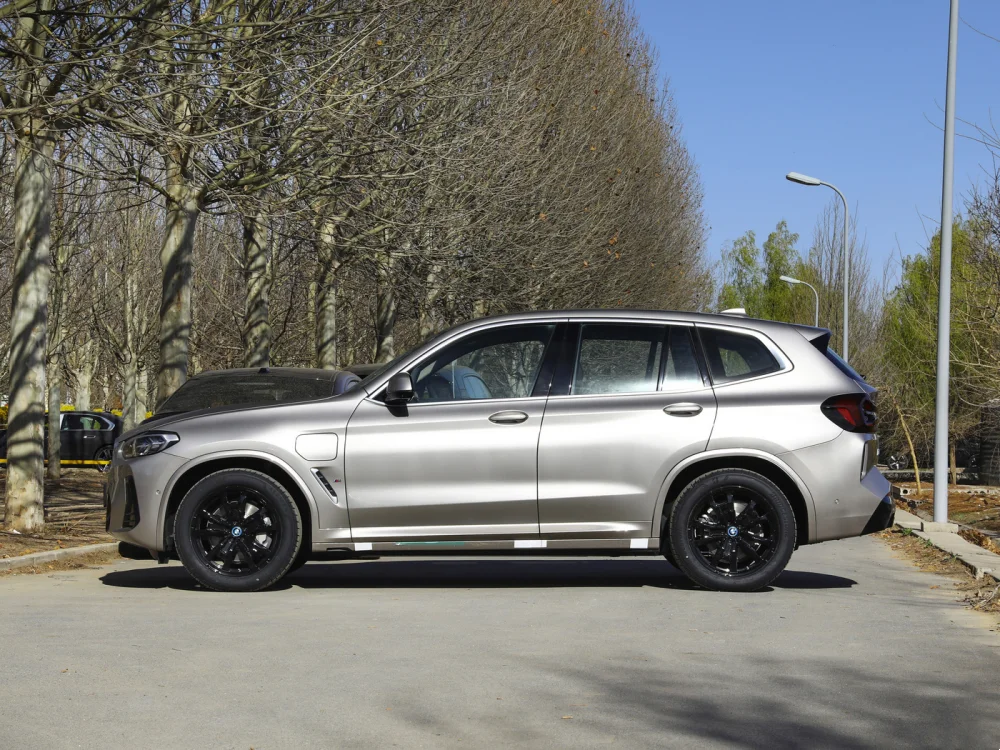 2024 Chinese New Energy Car for BMW ix3 Pure Electric Automotive 530km Long Range SUV for Sale