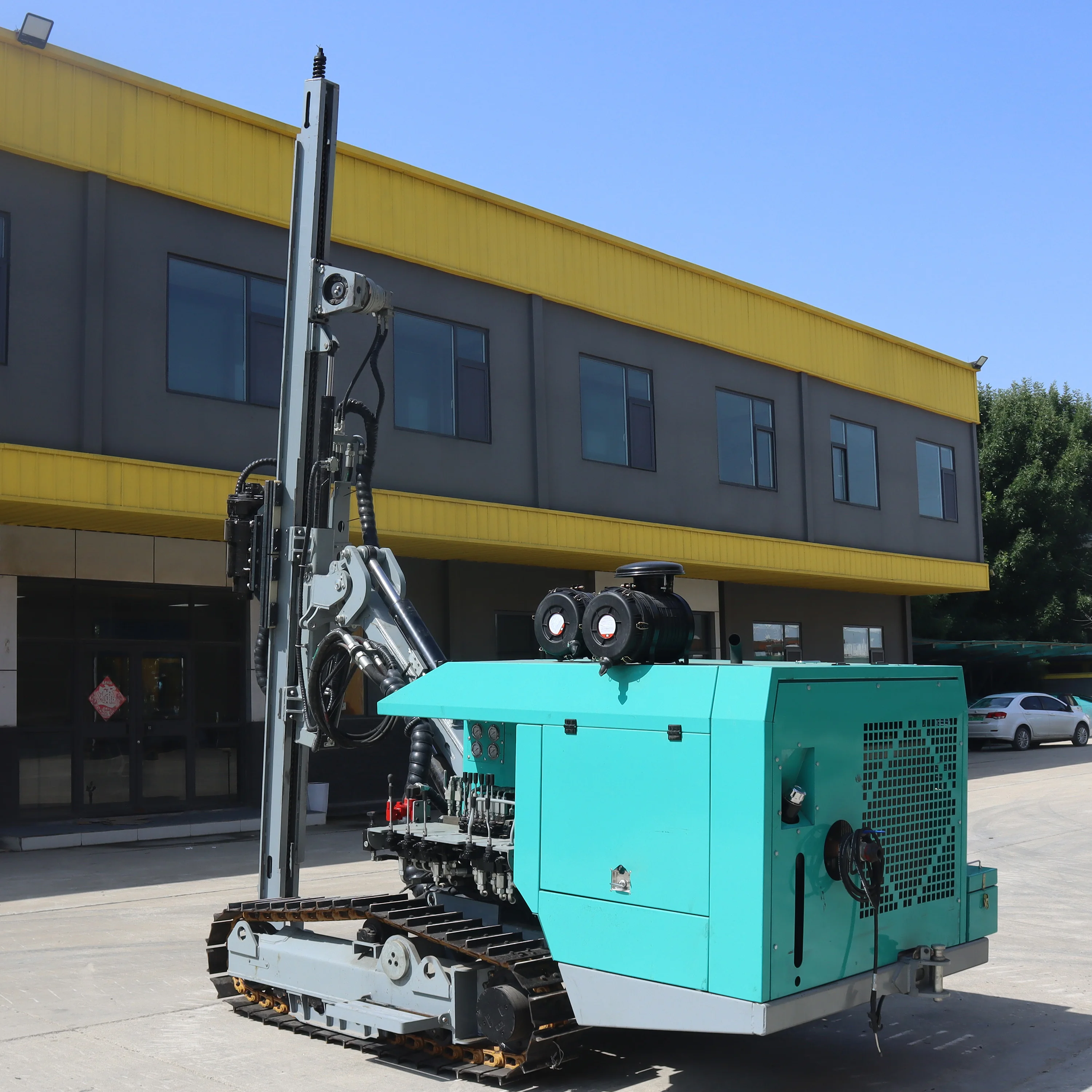 High quality crawler down the hole drill rig portable water well mining drill rig for sale