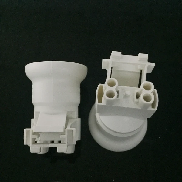 SAA white plastic lampholder E27 Manufacturer