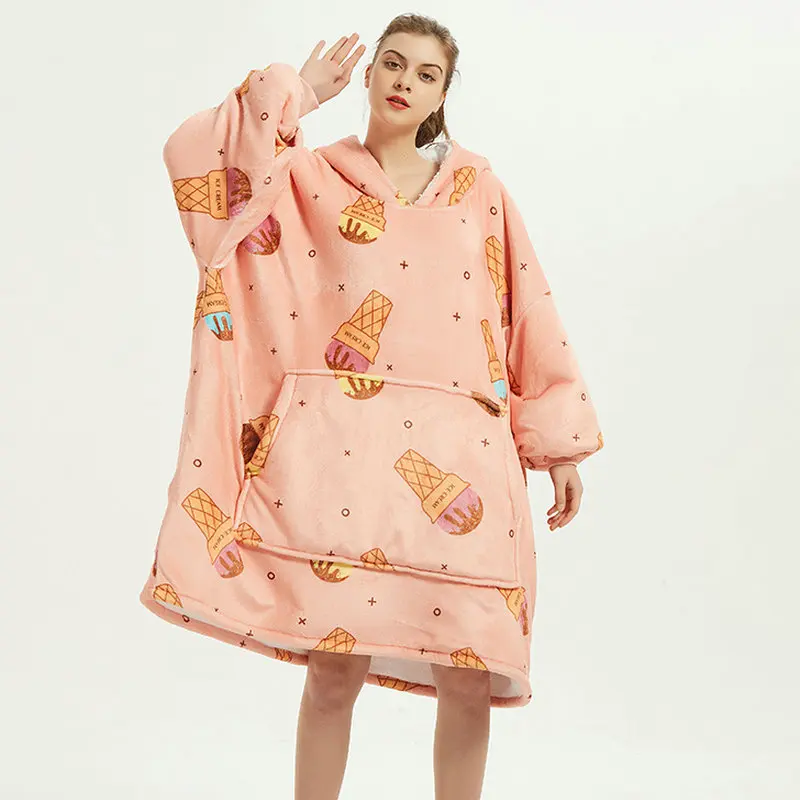 European Style Flannel Adult Wearable Custom Hooded Blankets