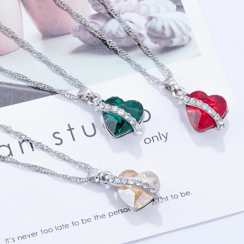 Xichuan Fancy shaped heart stone alloy pendant wholesale loose crystal stones glass jewelry crafts DIY pendants necklace earring