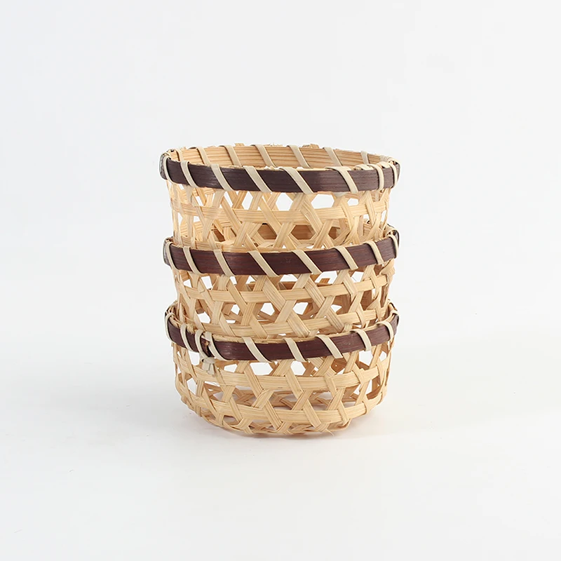 Bamboo Fruit Bread Round Rattan Serving Tray Hand Woven Serving Basket with Handles Natural Restaurant Woven Storage Basket