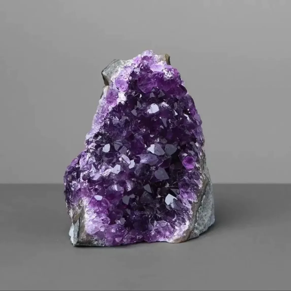 Natural crystal Uruguayan amethyst cluster crystal town amethyst cave