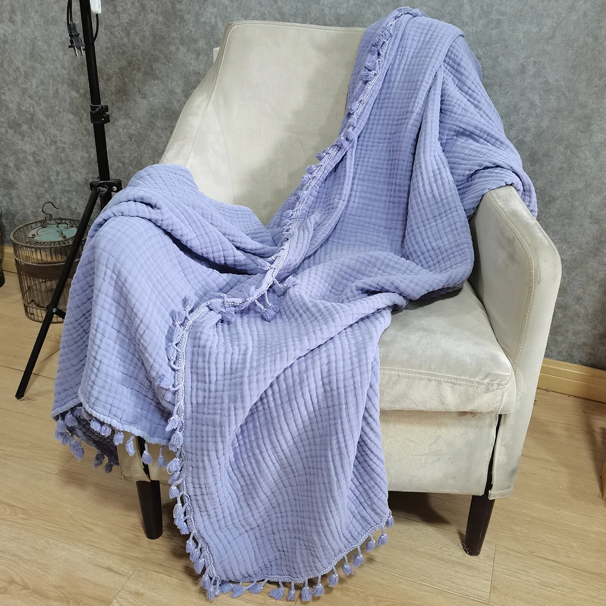 Promotion wholesale 100% Cotton gauze 4 layers 6 layers 8 layers customize stonewashed colors muslin throws blankets