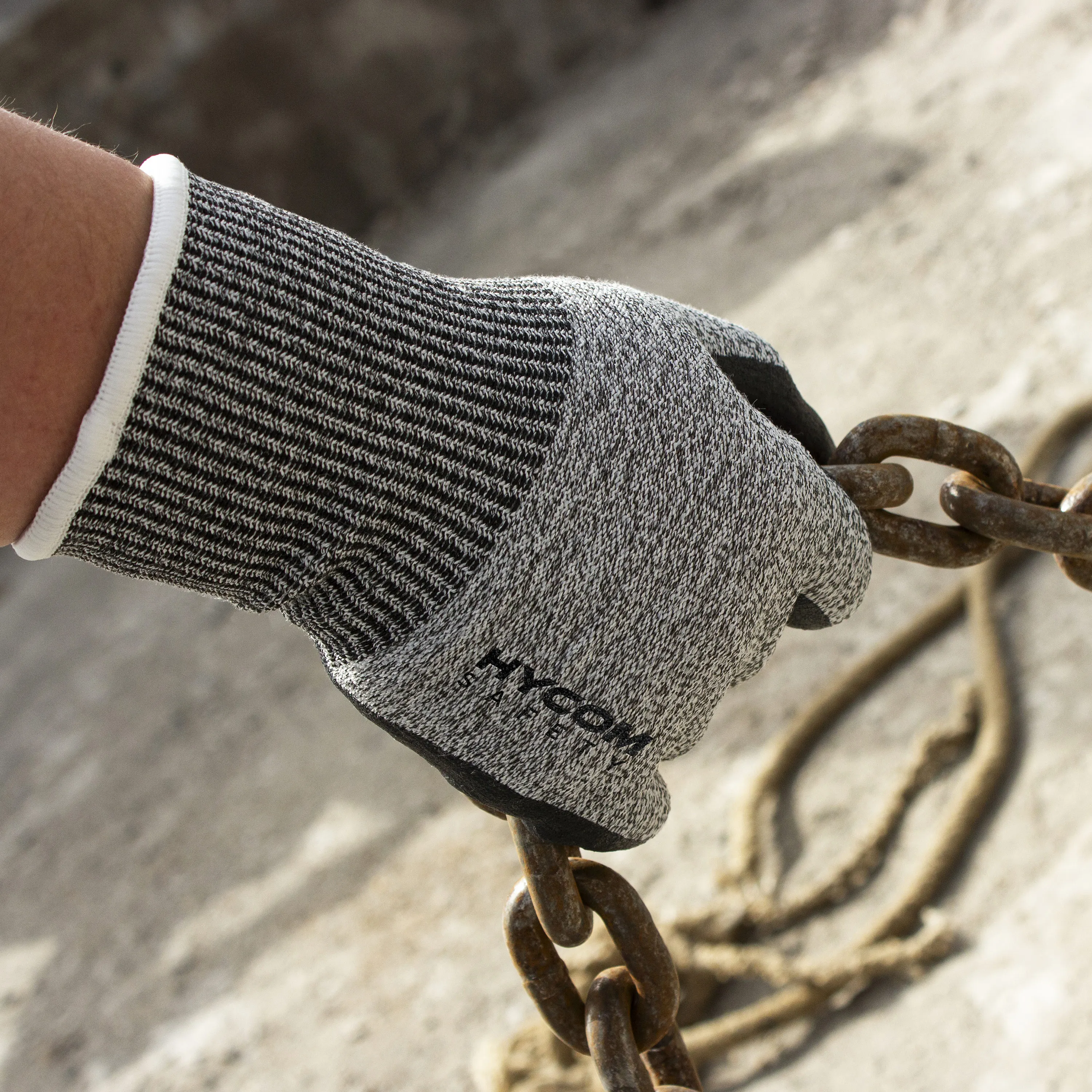 
ce certificate cheap price nitrile coated anti-cut safety gloves industrial 