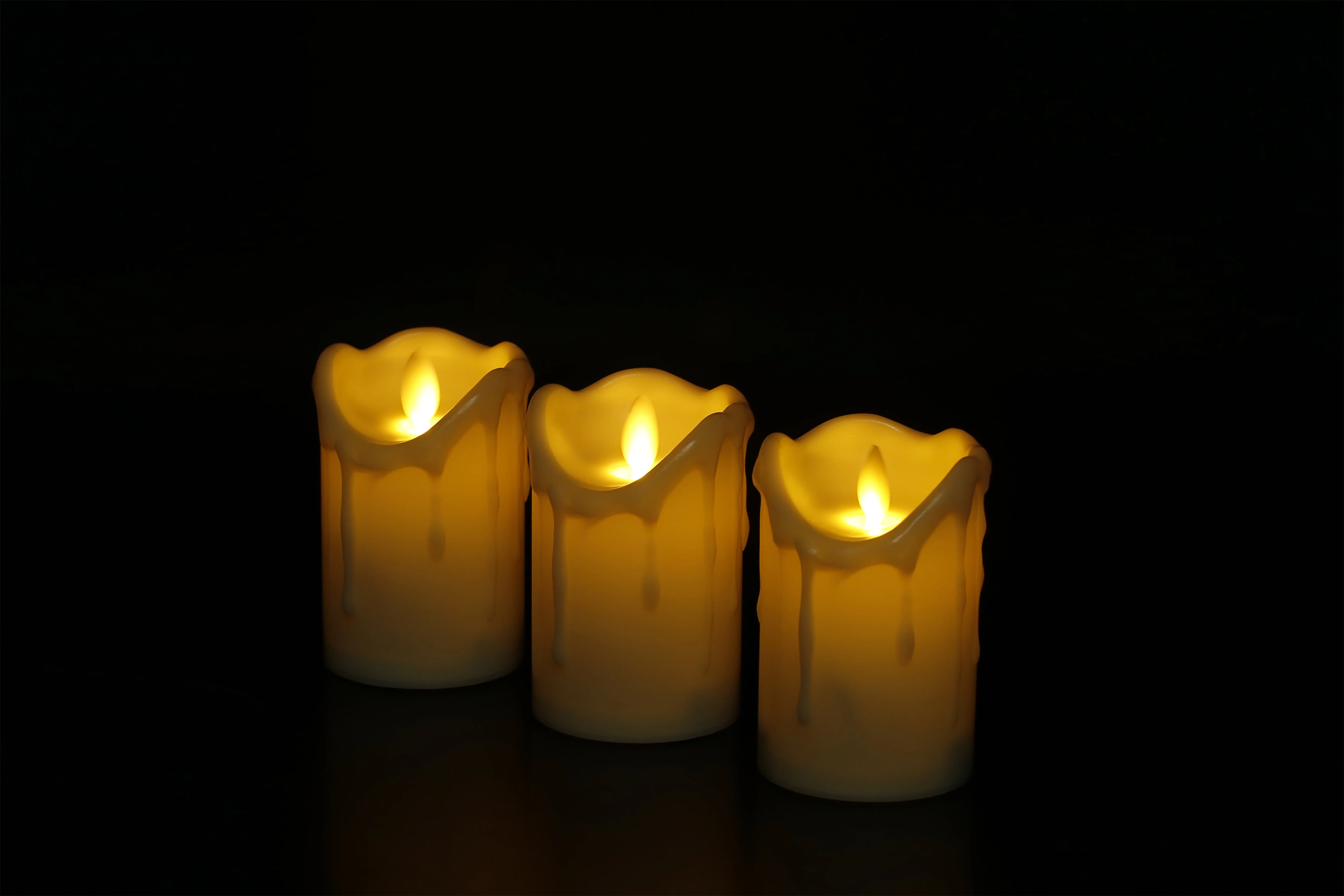 Hot Sell Flameless Candle Ivory Swing Moving Wick LED Battery Candles Lightings