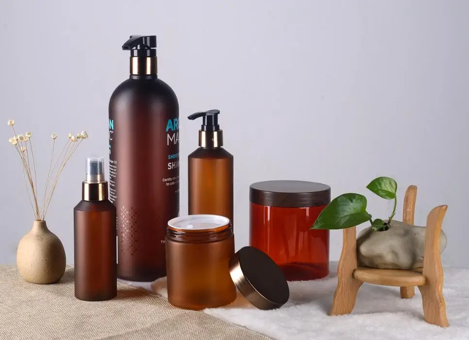 cosmetic packaging 120ml Frosted amber pet plastic flip cap bottle