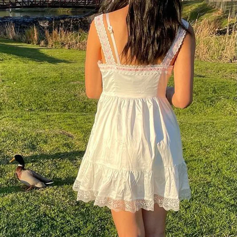 Sweet  Girl Summer White Bow Lace Dress Slim Women  Pleat Dress