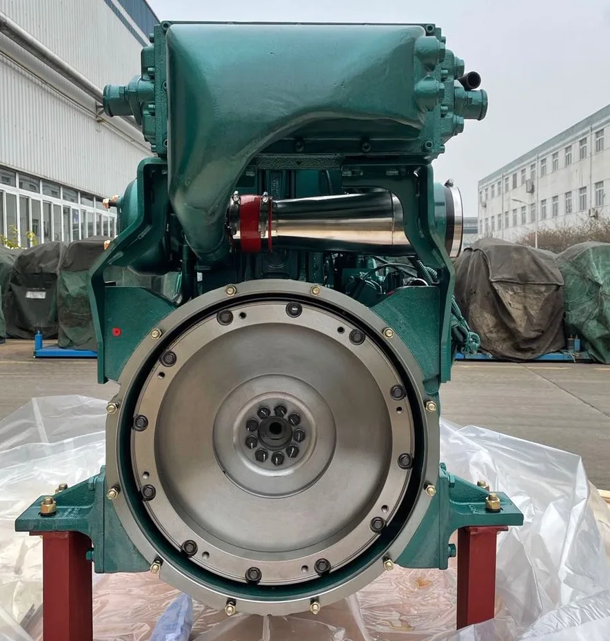 115-158kW(155-215HP) WD415.24C Sinotruk Promotional Top Quality ship boat marine inboard engine