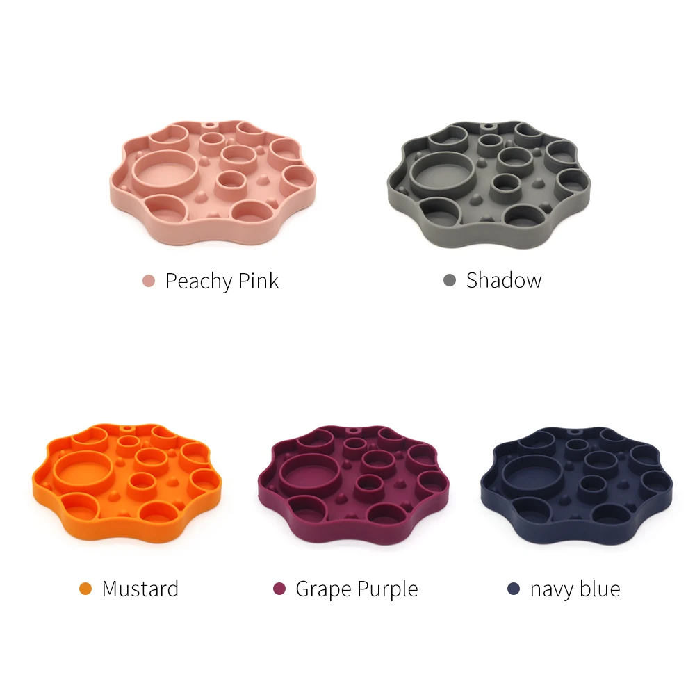 Custom BPA Free 2 In 1 Pet Licking Mats Slow Feeder Silicone Dog Bowl Pet Silicone Bowl