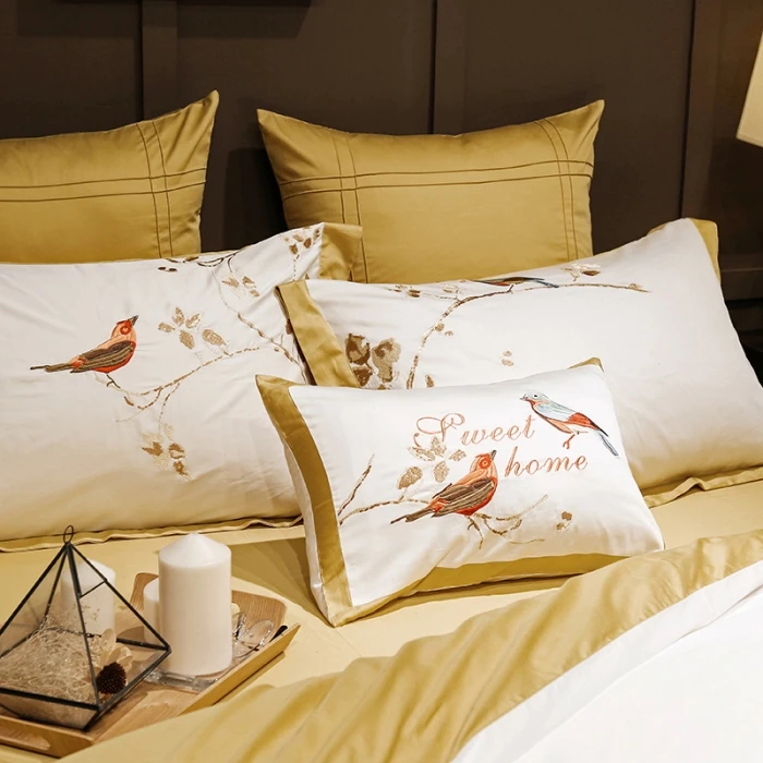 Wholesale luxury 60S 300T yellow chinese style Birds and flowers embroidery duvet cover set korean bedding set