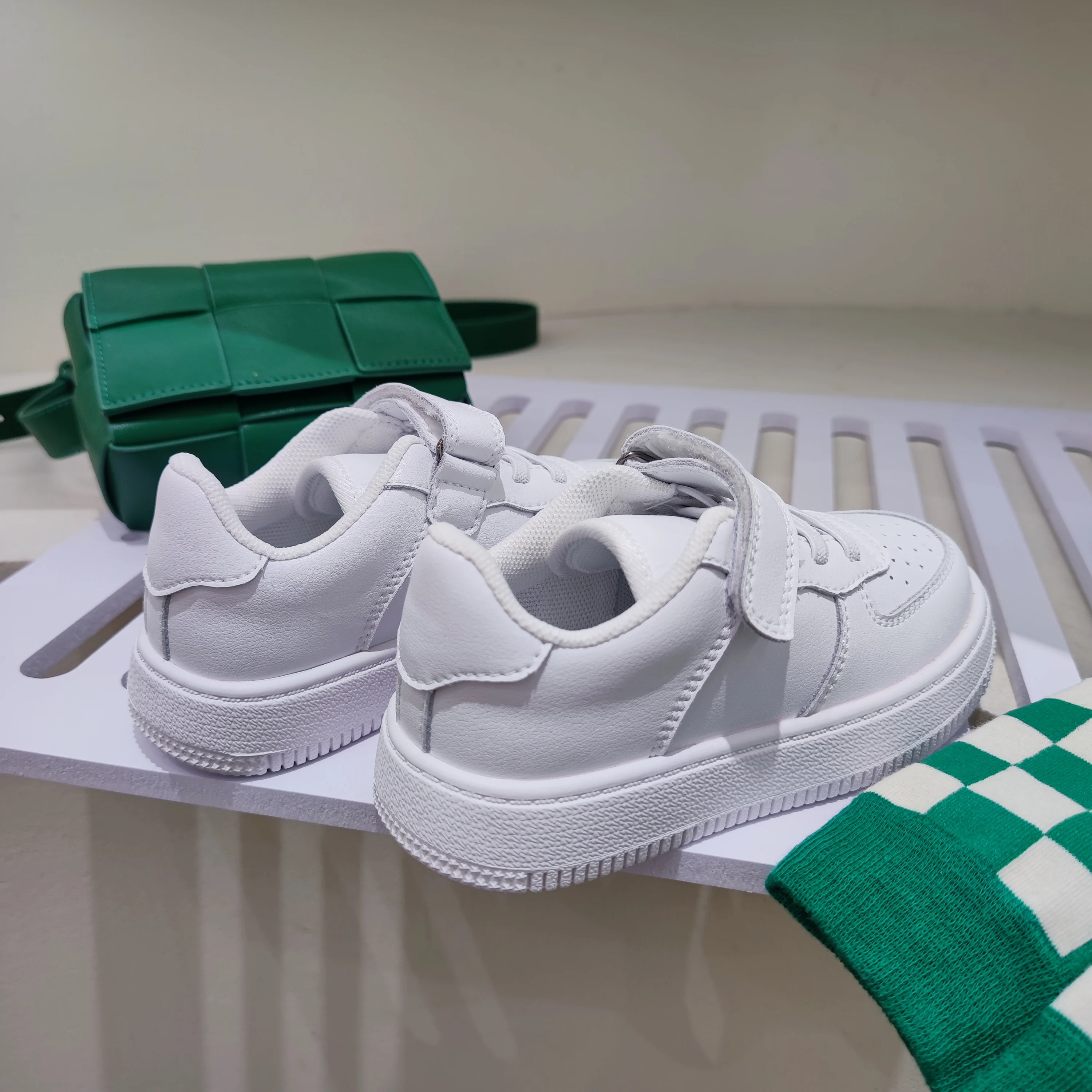 Детская спортивная обувь на заказ, Белая школьная повседневная обувь для мальчиков и девочек, 2021