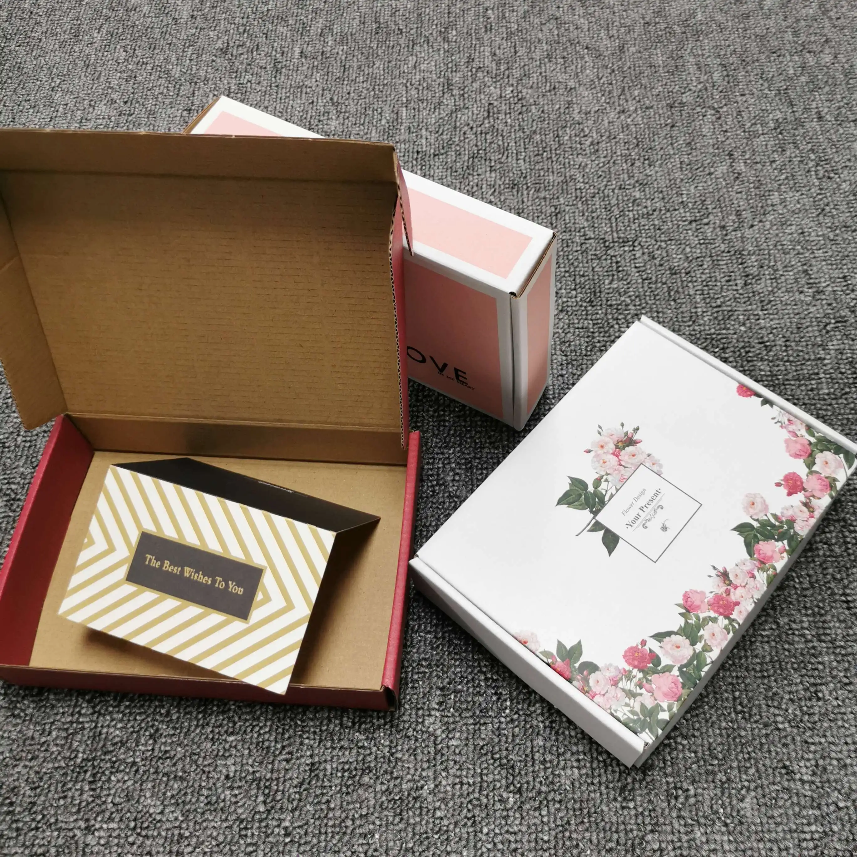 Custom brown and white cardboard flat paper packing box for gift package Corrugated aircraft box