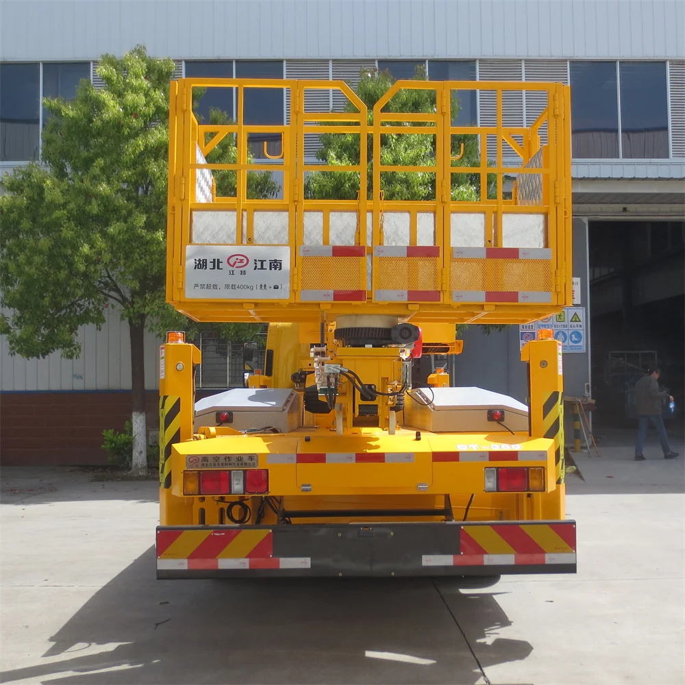 New vehicle Dongfeng 4x2 High altitude operation truck 36M aerial work platform truck