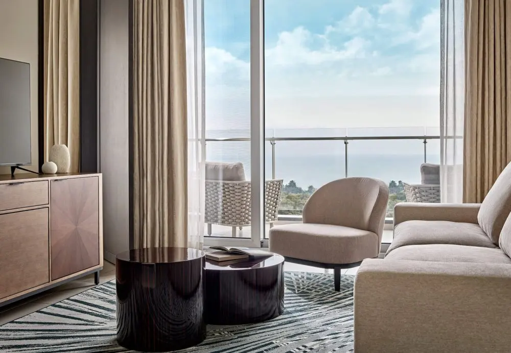 Luxury Hotel Bedroom Furniture Bedroom Sets Modern Wooden Furniture Bed Wood for 5-star Foshan Solid Turkey Model Bedroom Sets