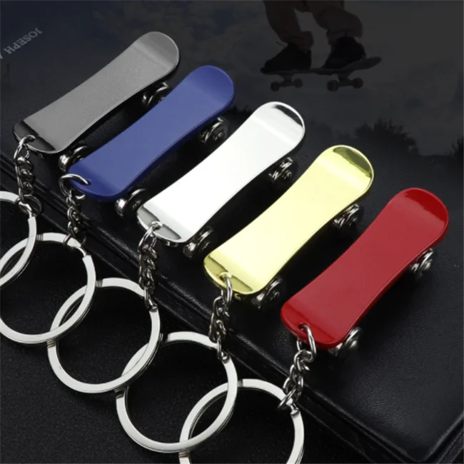 Mini Net Red Skateboard Pendant Promotional Holiday Gift Creative Simulation 3D Scooter Metal Keychain