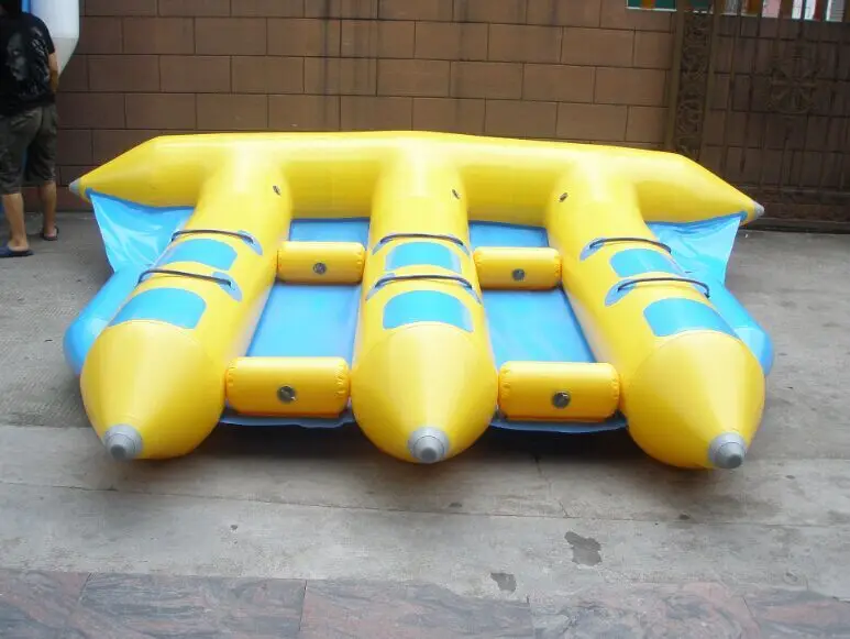 Wholesale water park game water play equipment kids paddle boats fiberglass 4 person paddle pedal boat inflatable  fly fish