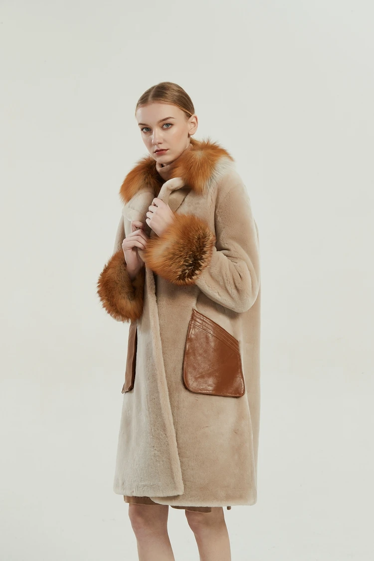
Best Price Superior Quality Best Selling Durable Using Long Fur Coat Womens 