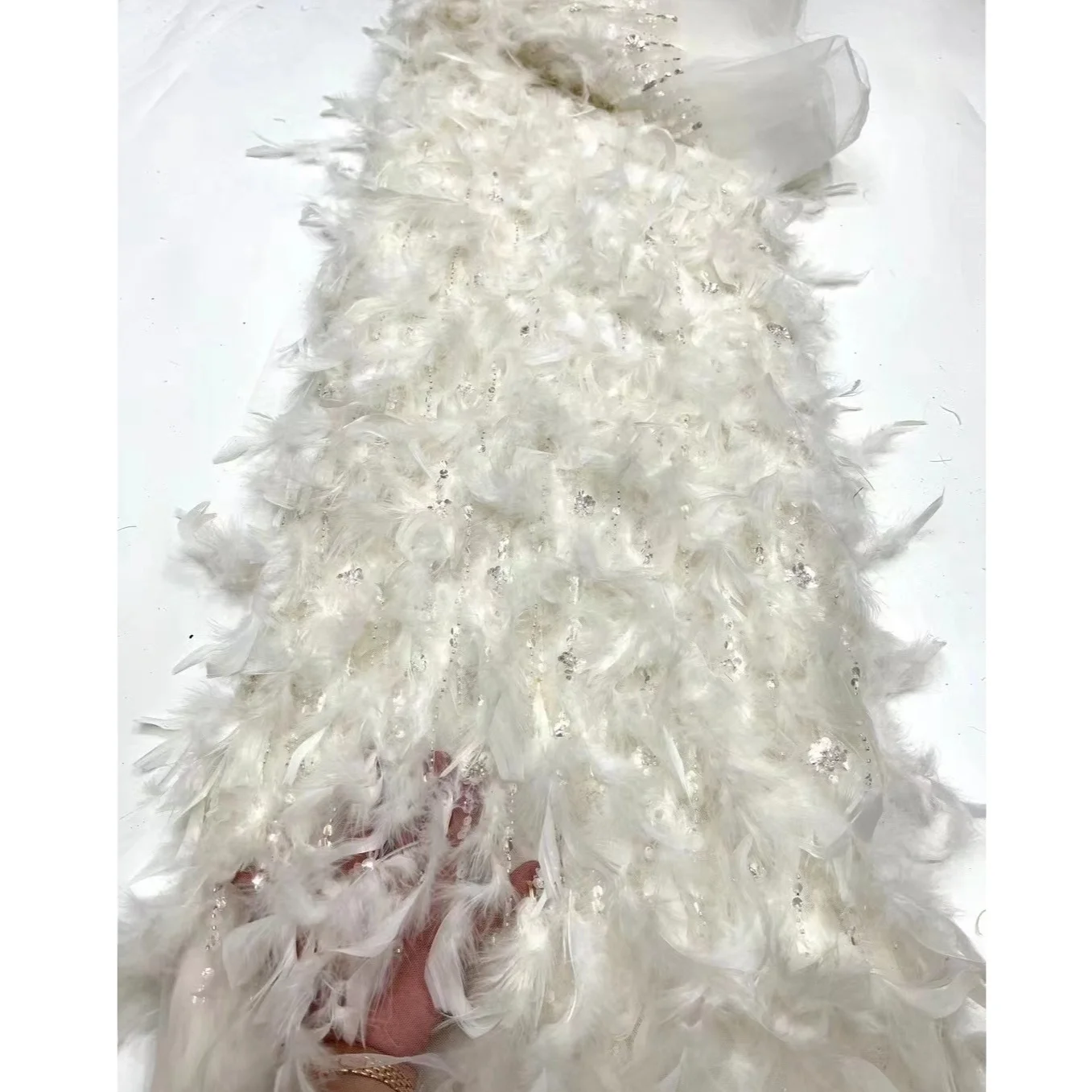 Luxurious 3D Feather Lace Fabric Dubai Handmade String Feather Lace With Sequins Indian Dress Fabric