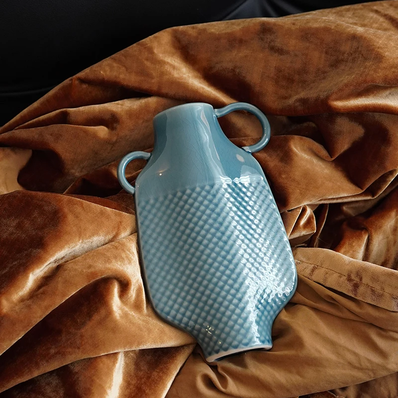 Italian pottery vase ceramic  high-end vintage porcelain ornaments ins style high-value insert special-shaped blue vase