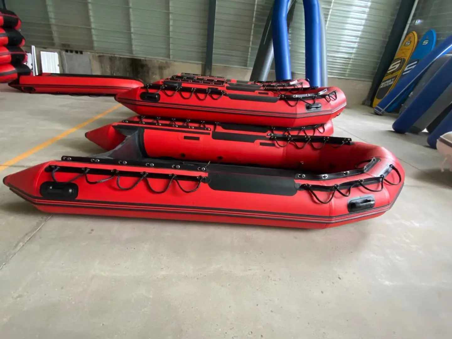 Inflatable boat  6-8 people PVC material boat Fishing kayak