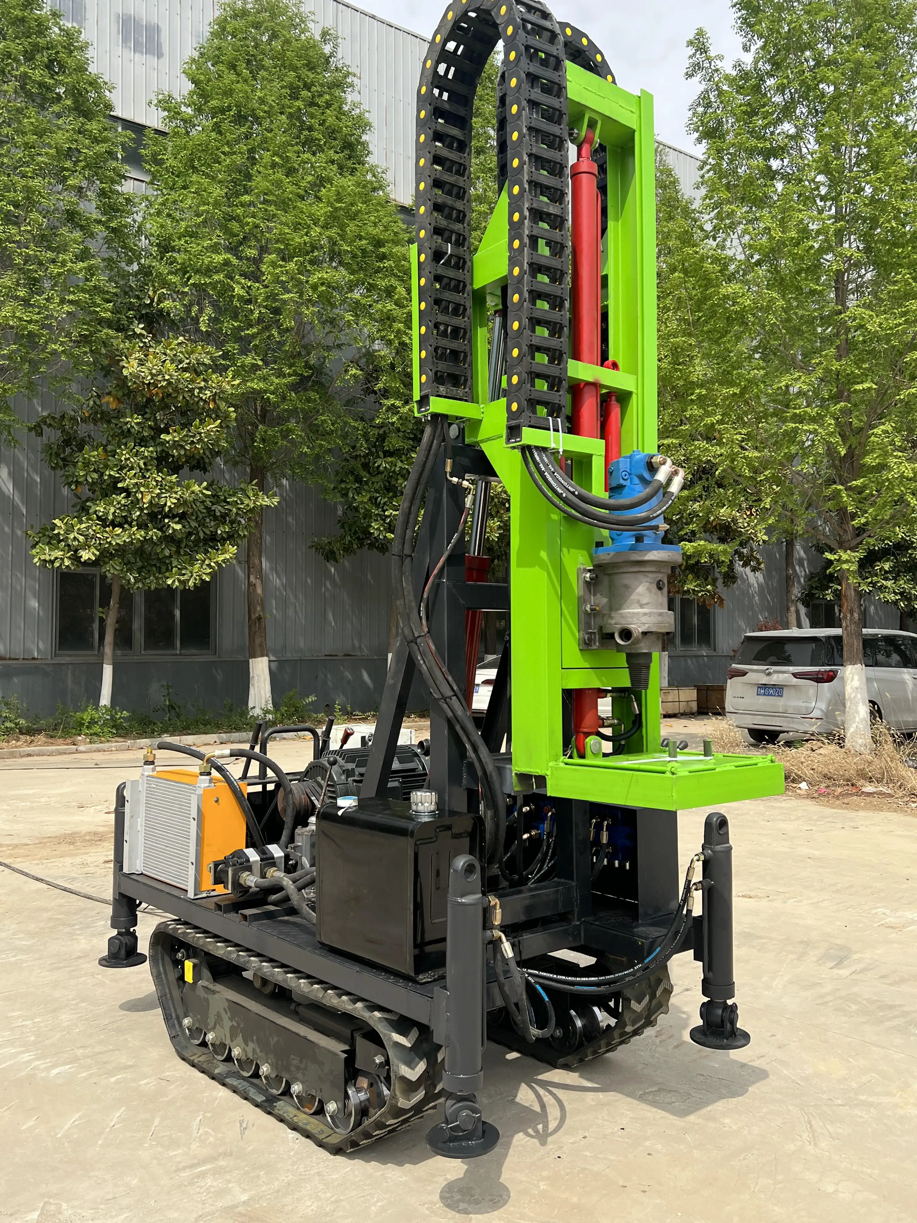 High Adaptability  Crawler Drilling Rig Easy to Operate Factory Wholesale Drilling Machine
