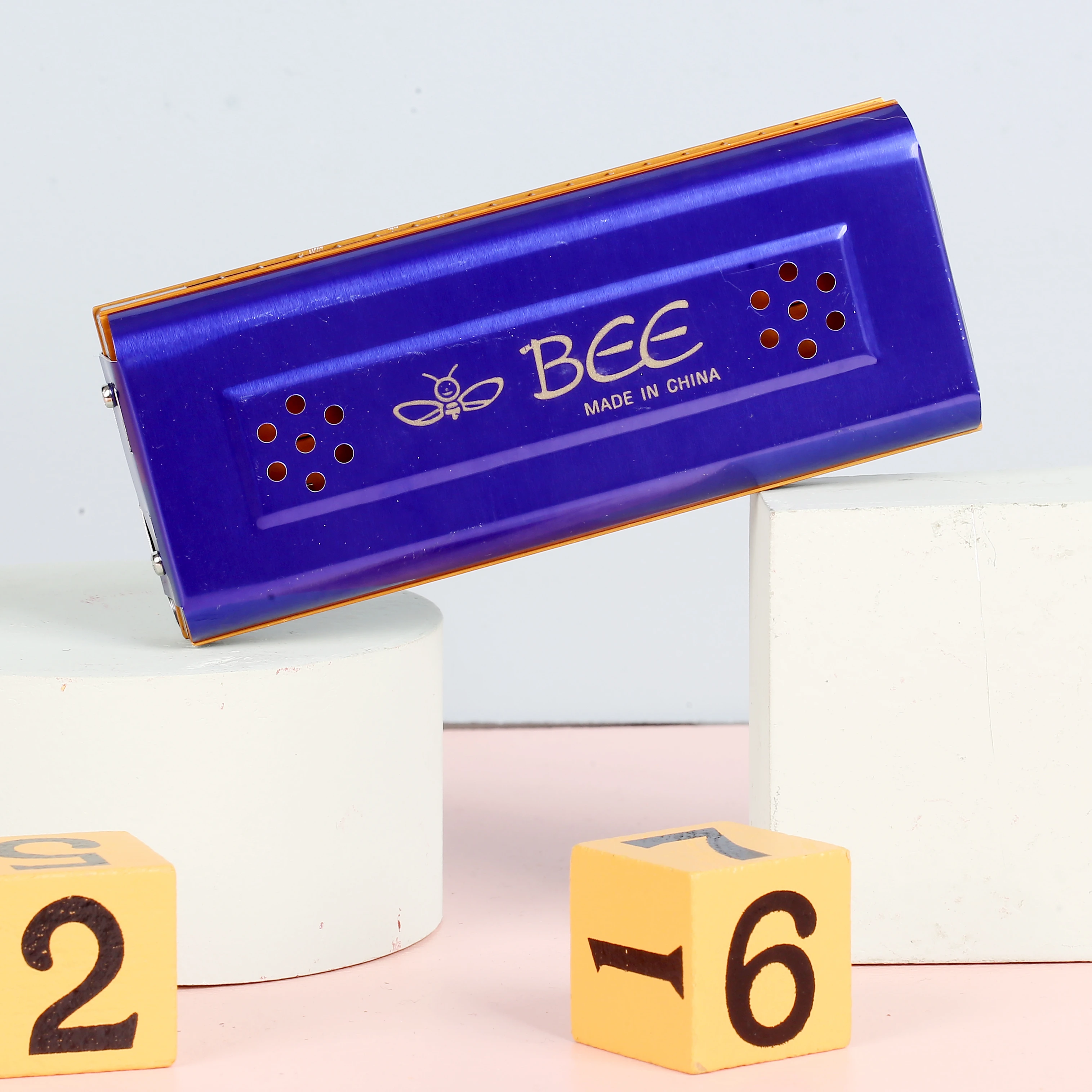 Бренд Bee 16 отверстий двойные стороны игрушечная Губная гармошка алюминиевая пластиковая бумажная коробка из АБС-пластика алюминий + АБС-DF16A-2 CN