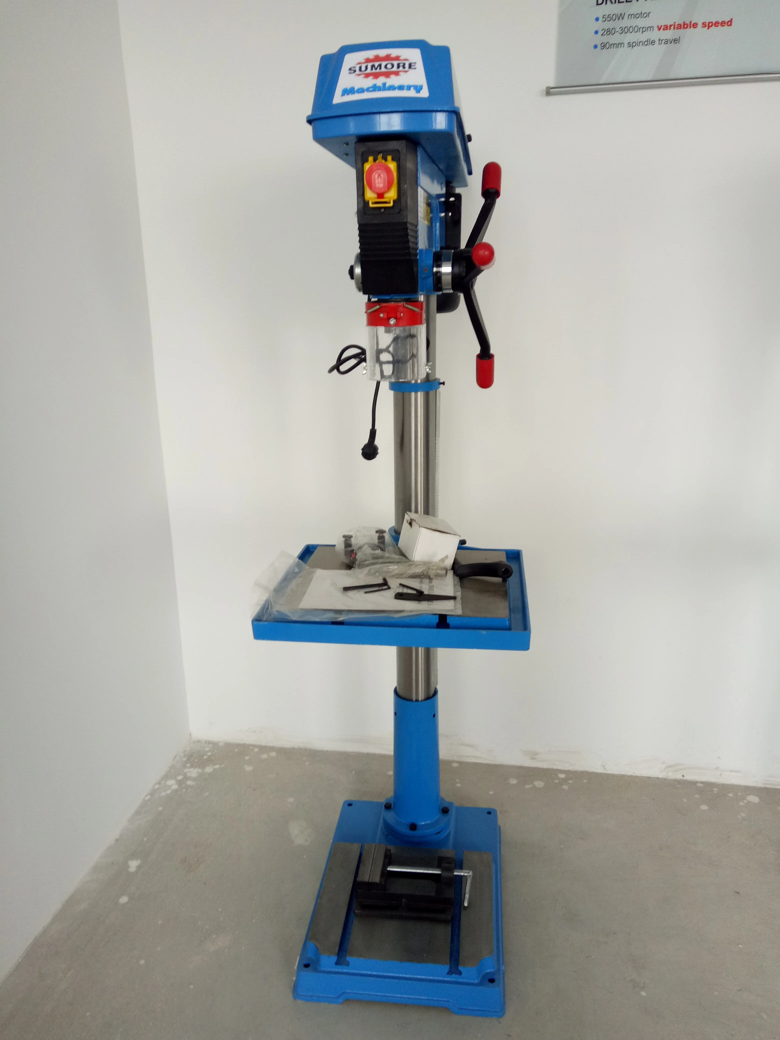 SUMORE 2023 Factory Price SP5232B Hot Sale 1100w 32mm Mini Bench Drill Press Drill Stand Drilling Machine