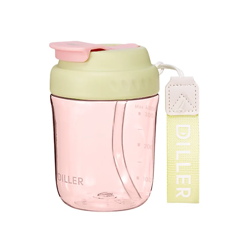 Handy Mini Plastic Cup Girls High-Appearance Straw Cup High Capacity 480ML Green Purple Pink White Colors Car Cup Hot Cold Water
