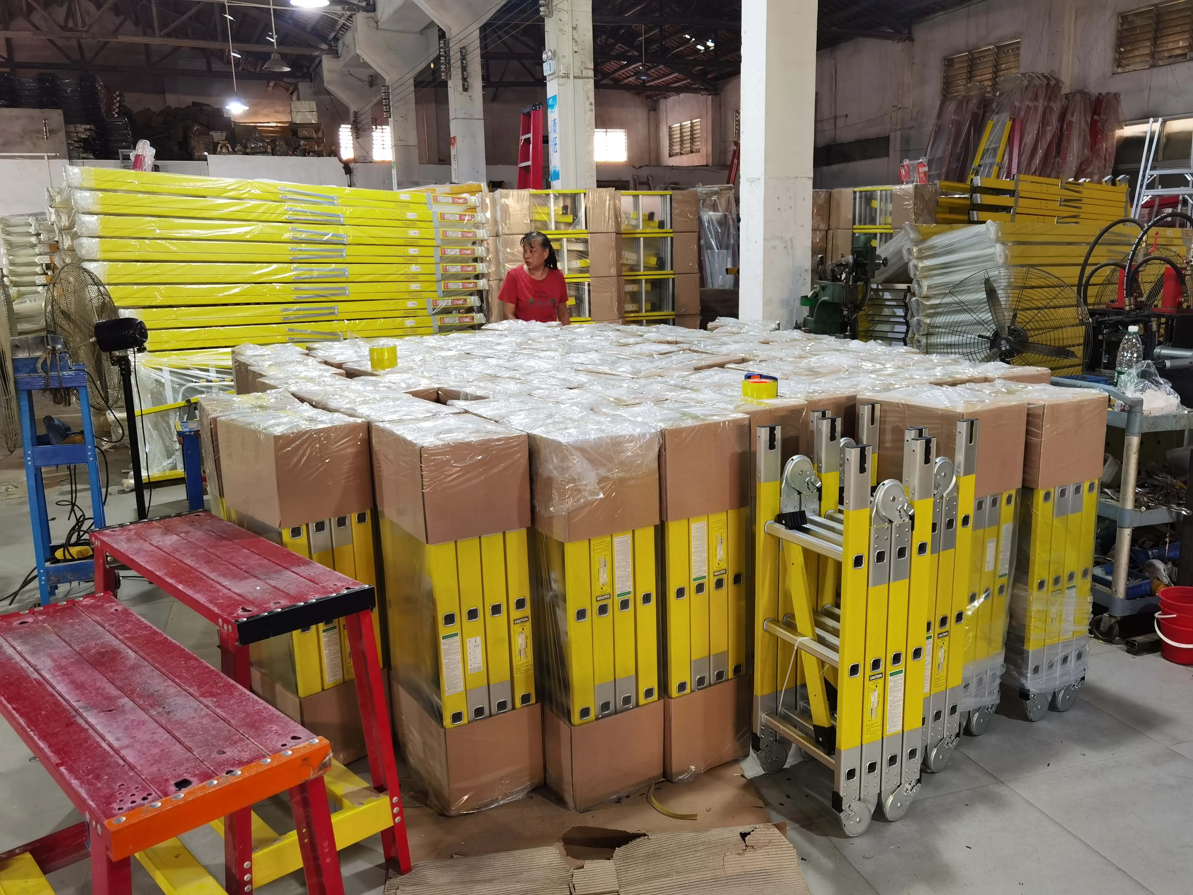 Industrial Multipurpose Fiberglass Strengthen Hinge Support Square Rungs Combination Ladder Escarela De Fibra de vidrio