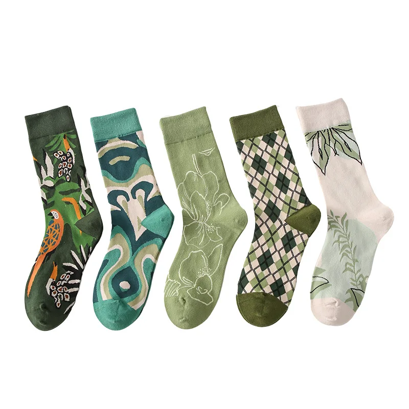 Wholesale Good Price Support Custom Color Pattern Size Colorful Women Crew socks