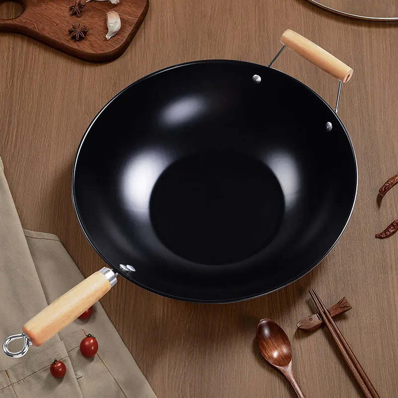 2024 New Design Cookware Pan carbon steel pan with Lotus wood handle Non-stick Pan