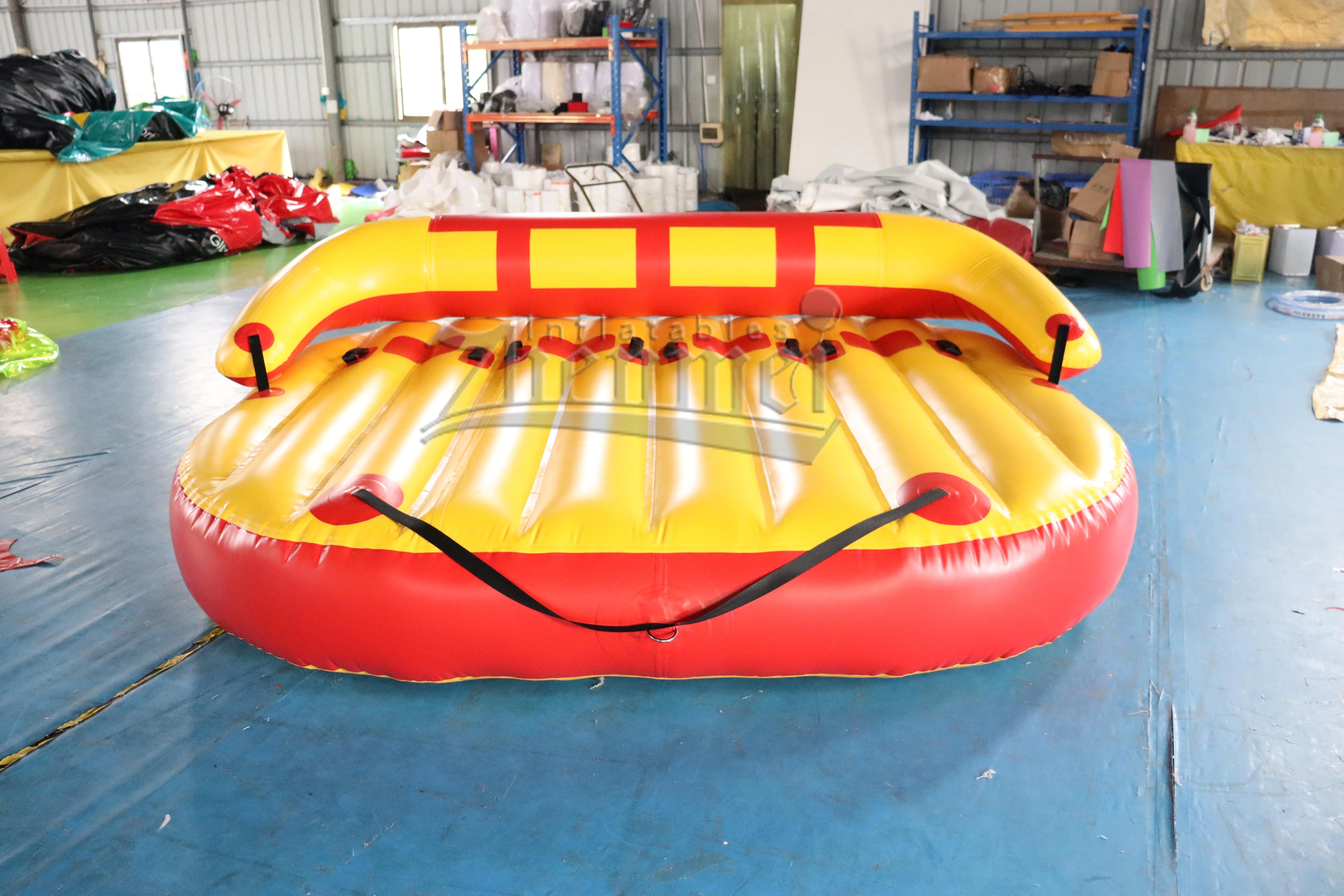 Zhenmei Manufacturer 4 Person Crazy Water Entertainment Sports Inflatable Water Floating Sofa Towable Water Tube Couch