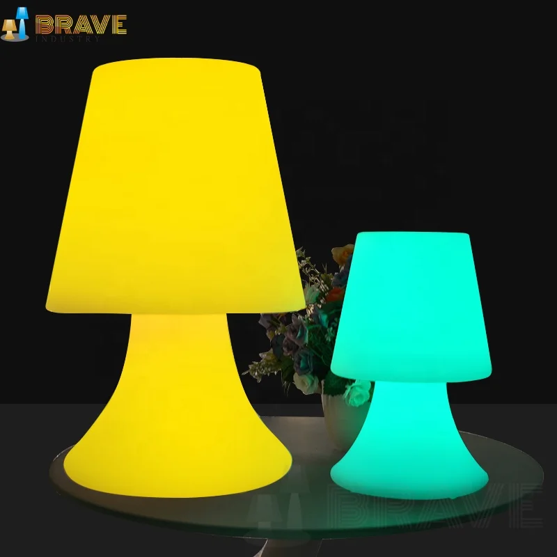 Factory wholesale cheap RGB table light restaurant rechargeable living room battery operated LED table lamp
