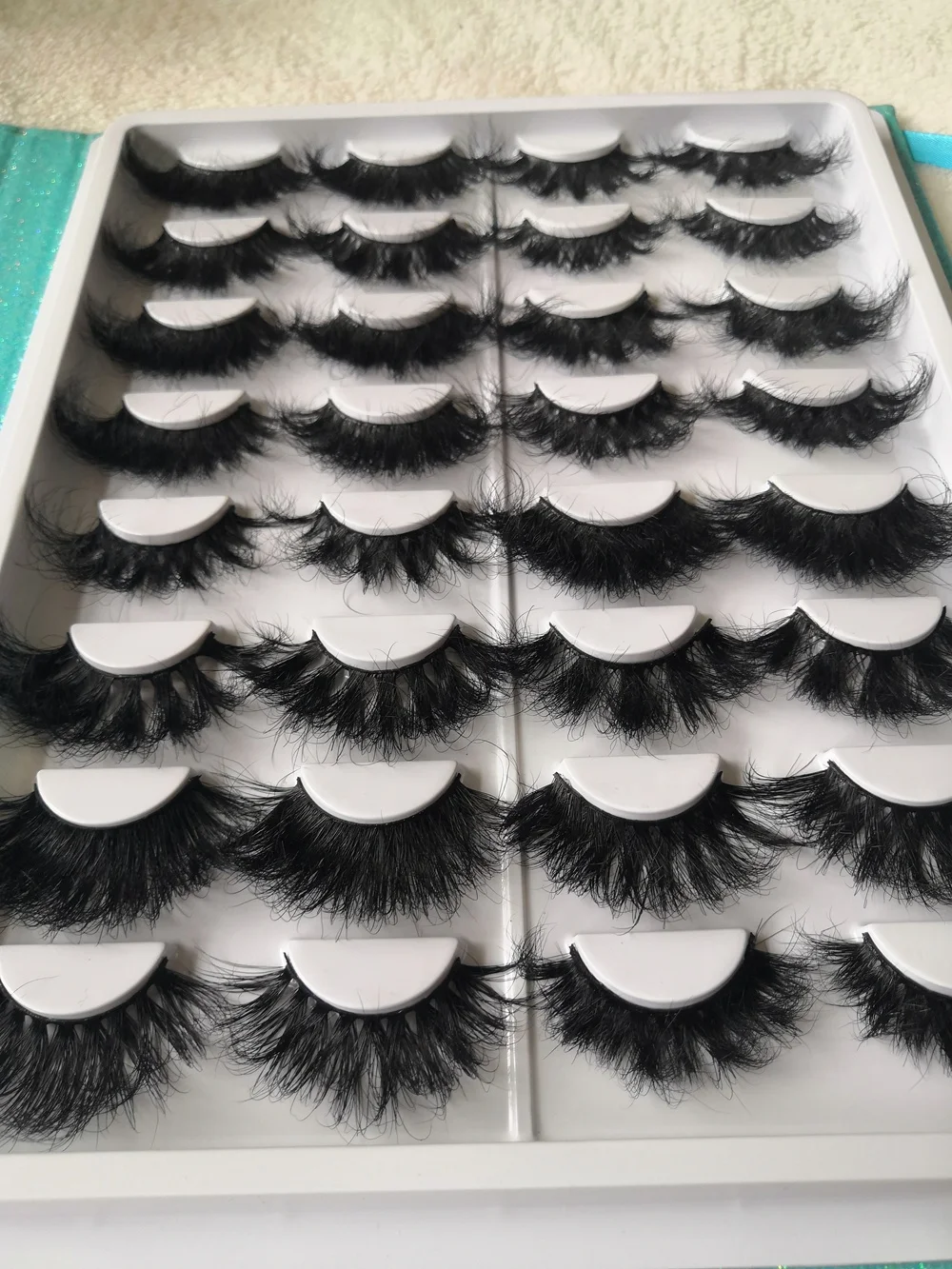 16pairs natural thick fluffy full eyelashes comfortable makeup 25mm 3d wholesale lash book packaging boxes