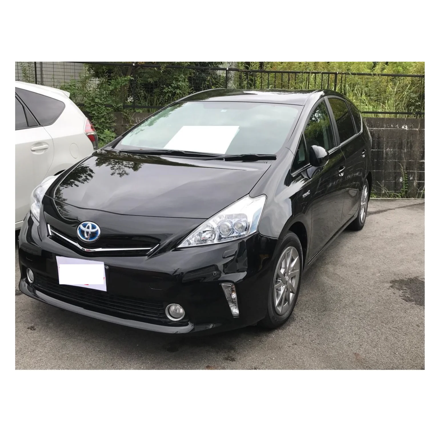 Toyota Prius 83000 км пробег японские дешевые автомобили б/у для продажи