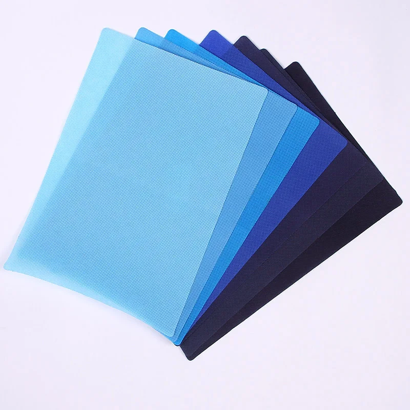 Заводская поставка PP spunbond 20gsm 25gsm 30gsm логотип ламинированный нетканый материал рулоны используется для жилета сумки