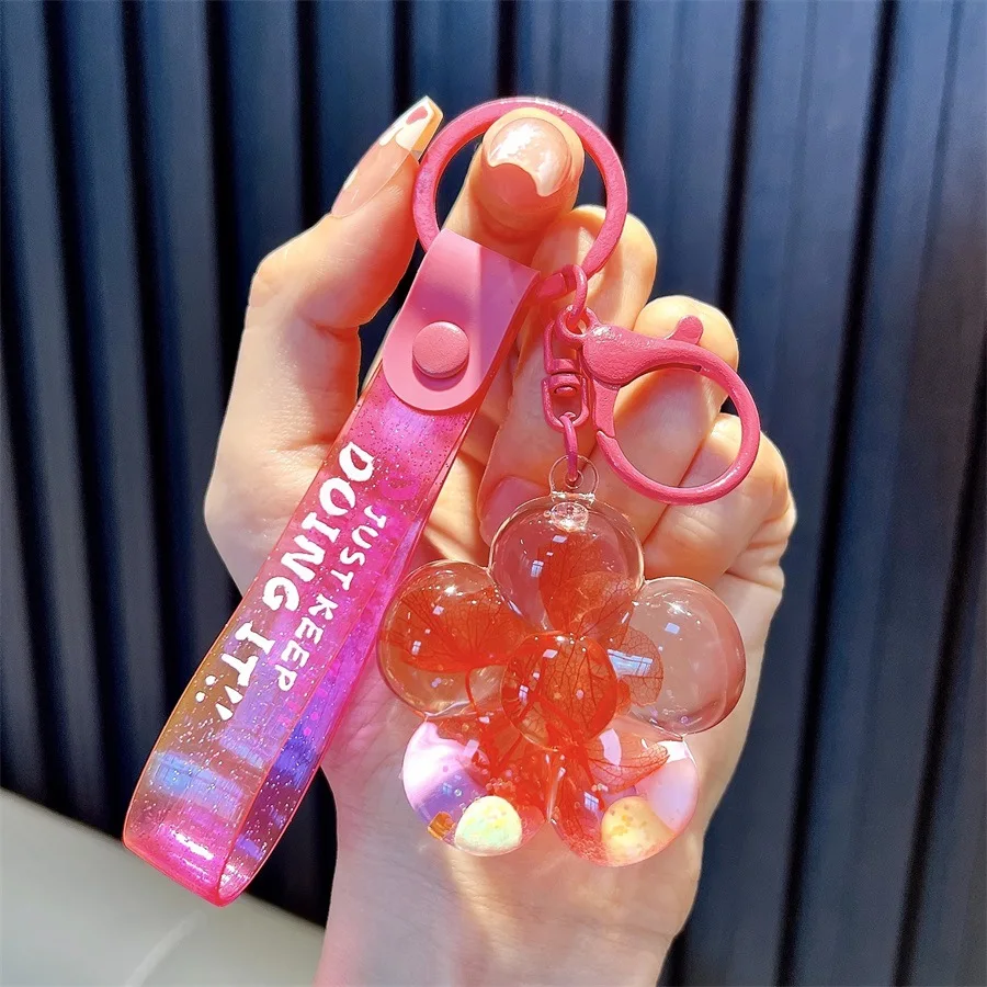 Lilangda Liquid Flowing Sand Dried Flower Bag Pendant Car Keyring Small Gift Wholesale Oil Flower Keychain