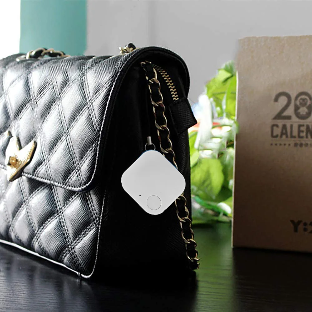 Hot Selling Ultra-Thin Square Bluetooth GPS Tracker Blue Tooth Key Finder Locator Anti-Lost Ring Alarm with CE Certification