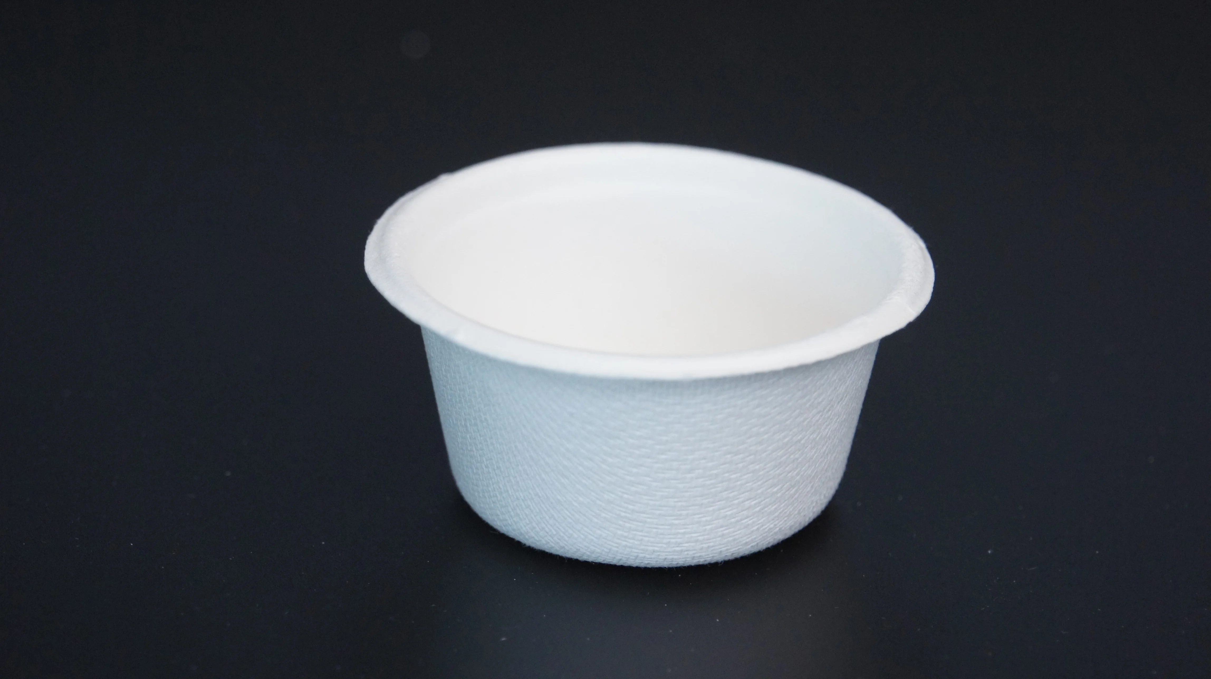 2oz sugarcane bagasse sauce cups with lid