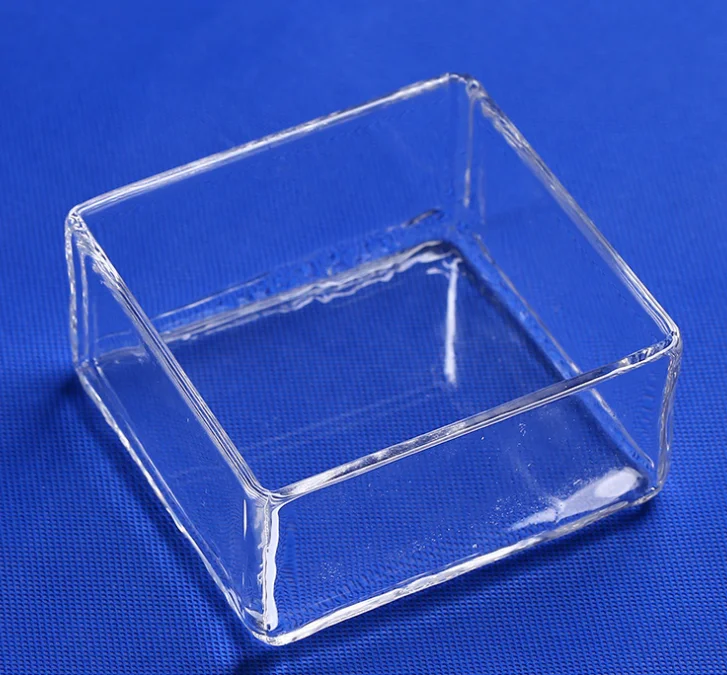 Высокое качество, различные размеры, термостойкая прозрачная квадратная трубка из ультрачистого кварца по индивидуальному заказу, высокая технология и низкая цена