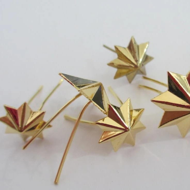 custom 3D gold metal lapel pin badge, custom headdress badge, sports medal