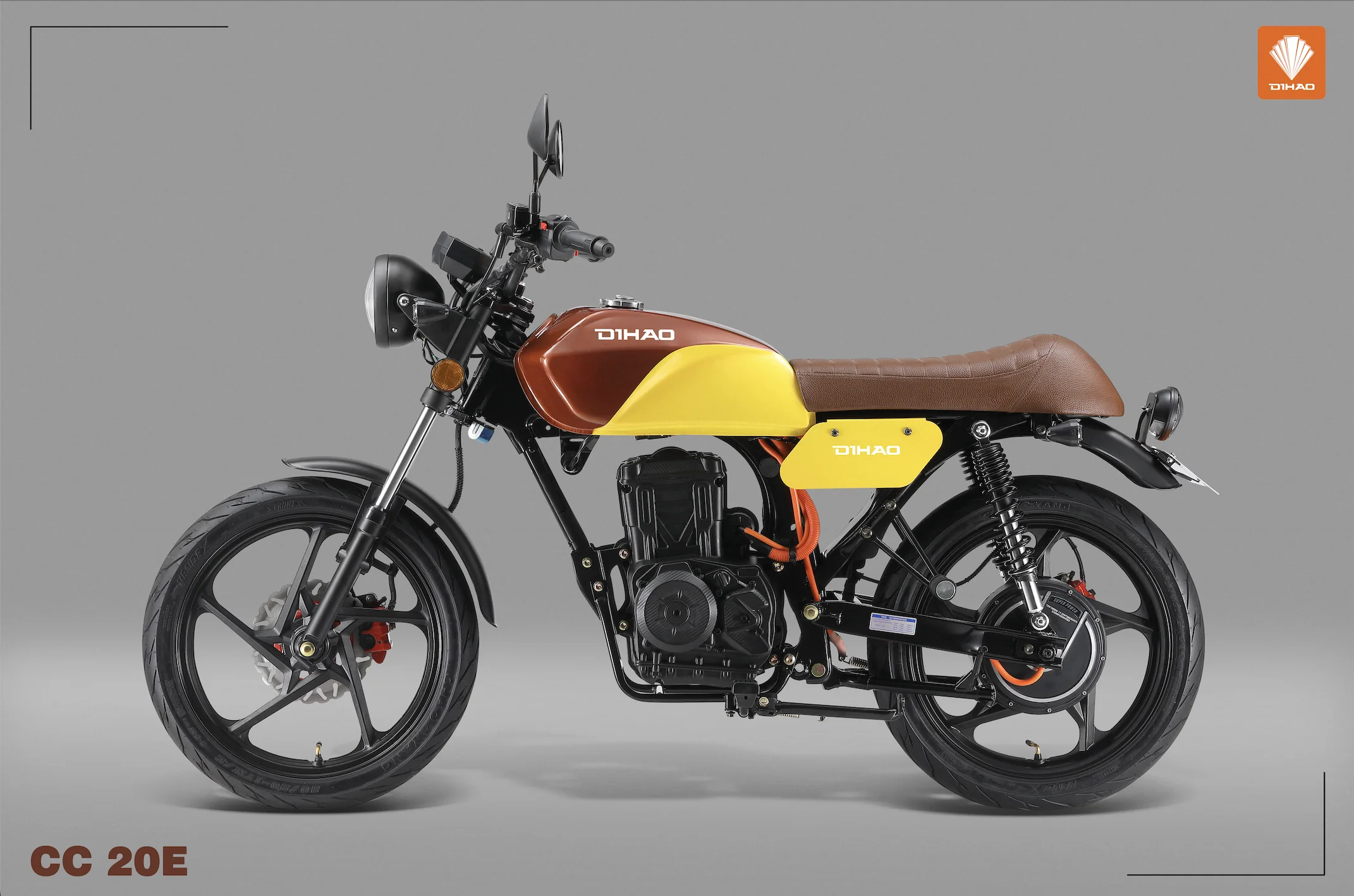 China high-speed new energy electric motorcycle retro CG electric scooter 2000W racing motorcycle