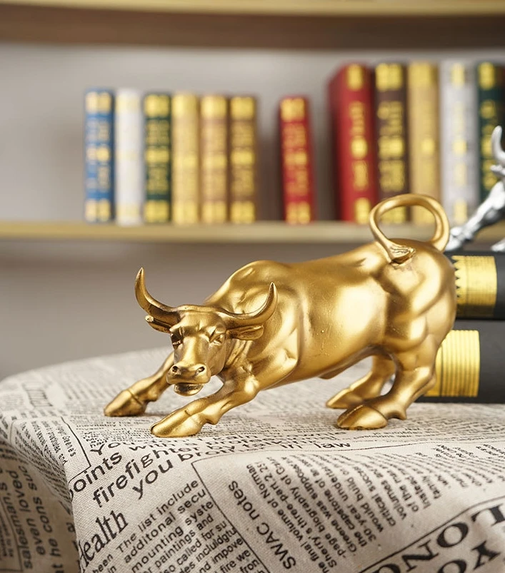 Decorative  craft resin Bull statue Sculpture Animal Sculpture living room decoration home decoration gold color brass bull