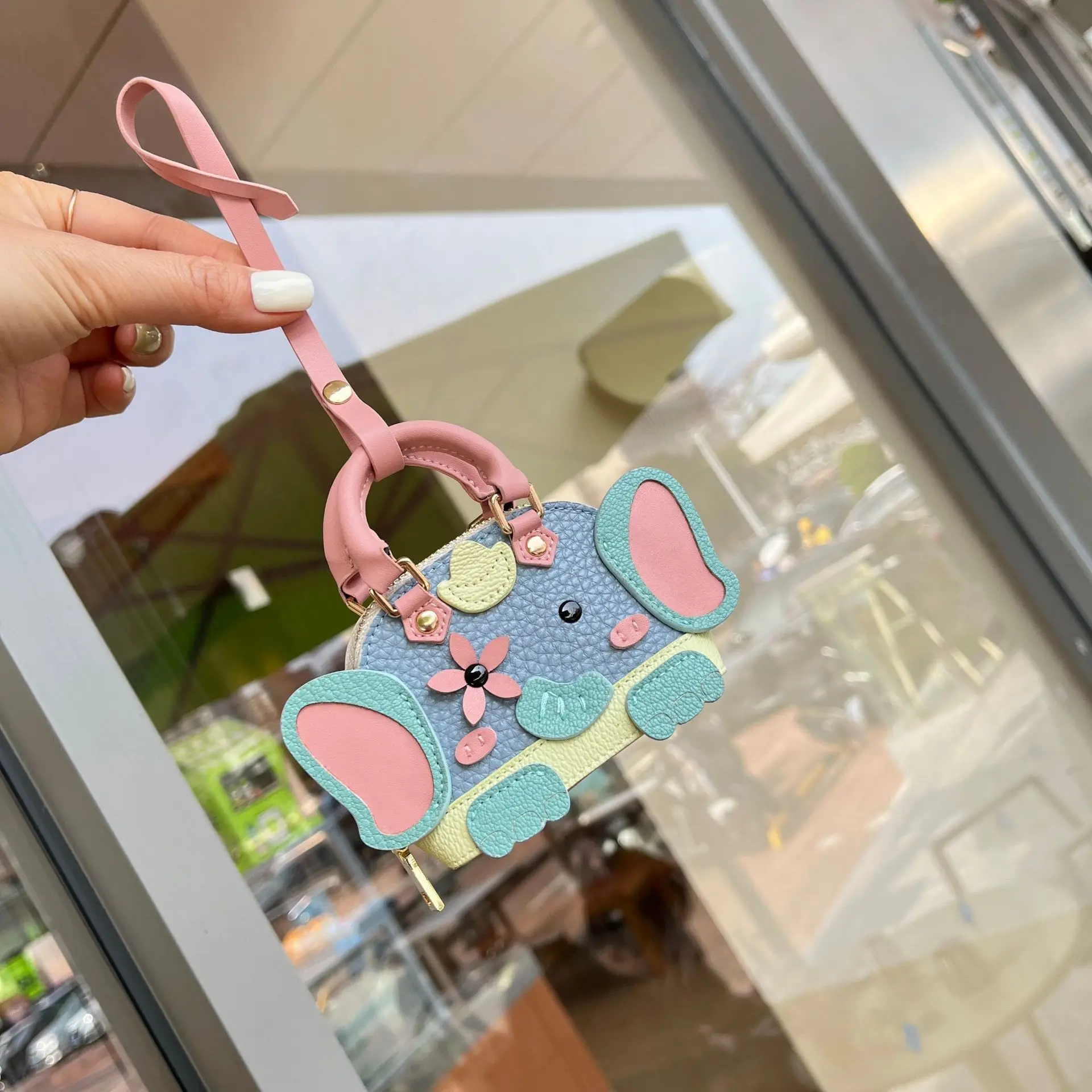 New cute mini handbag coin purse ornaments animal bag purse pendant key holder luxury designer leather bag charms