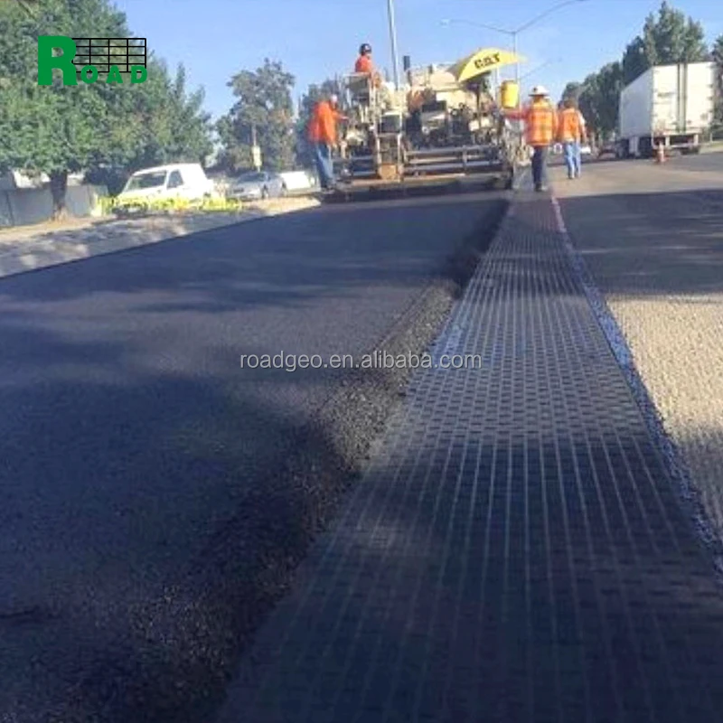 Manufacturer Price Bitumen Coated Glassfiber Geogrid for Road Bed Railway Road Repair Fiberglass Geogrid