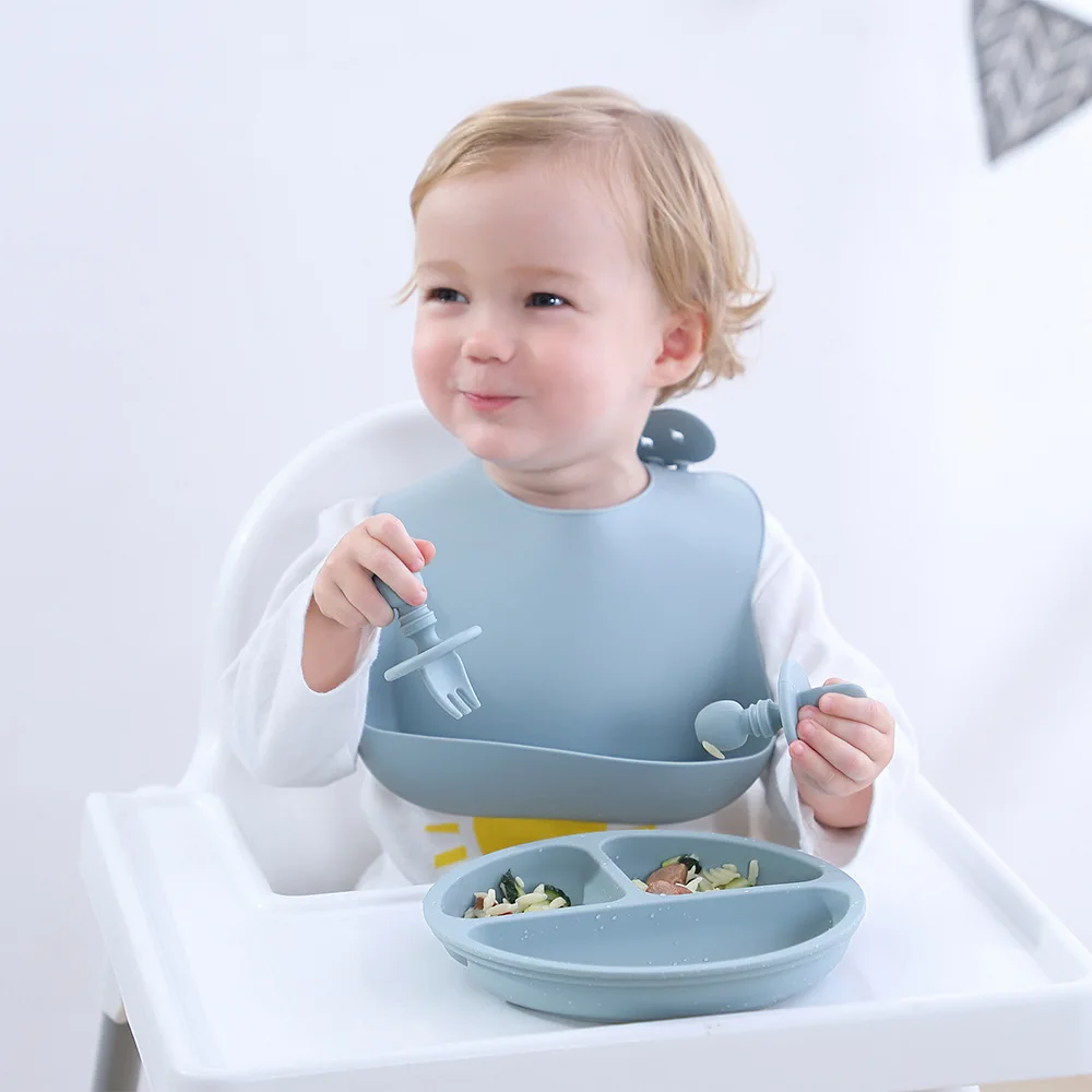 Wholesale Customizable Comfortable Soft Bpa Free Silicone Food Grade Easily Clean Waterproof Adjustable Baby Silicone Bib
