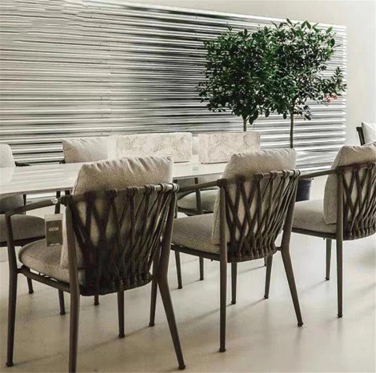 Popular Design Chair Outdoor Furniture Luxury All Weather Aluminium Rope Garden Hotel Resort Restaurant Dining Chair